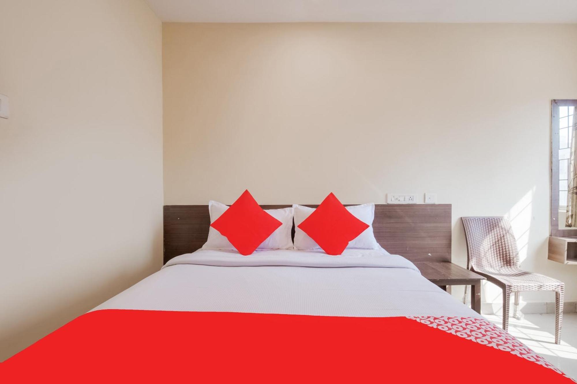 Hotel O Anu Grand فيساخاباتنام المظهر الخارجي الصورة