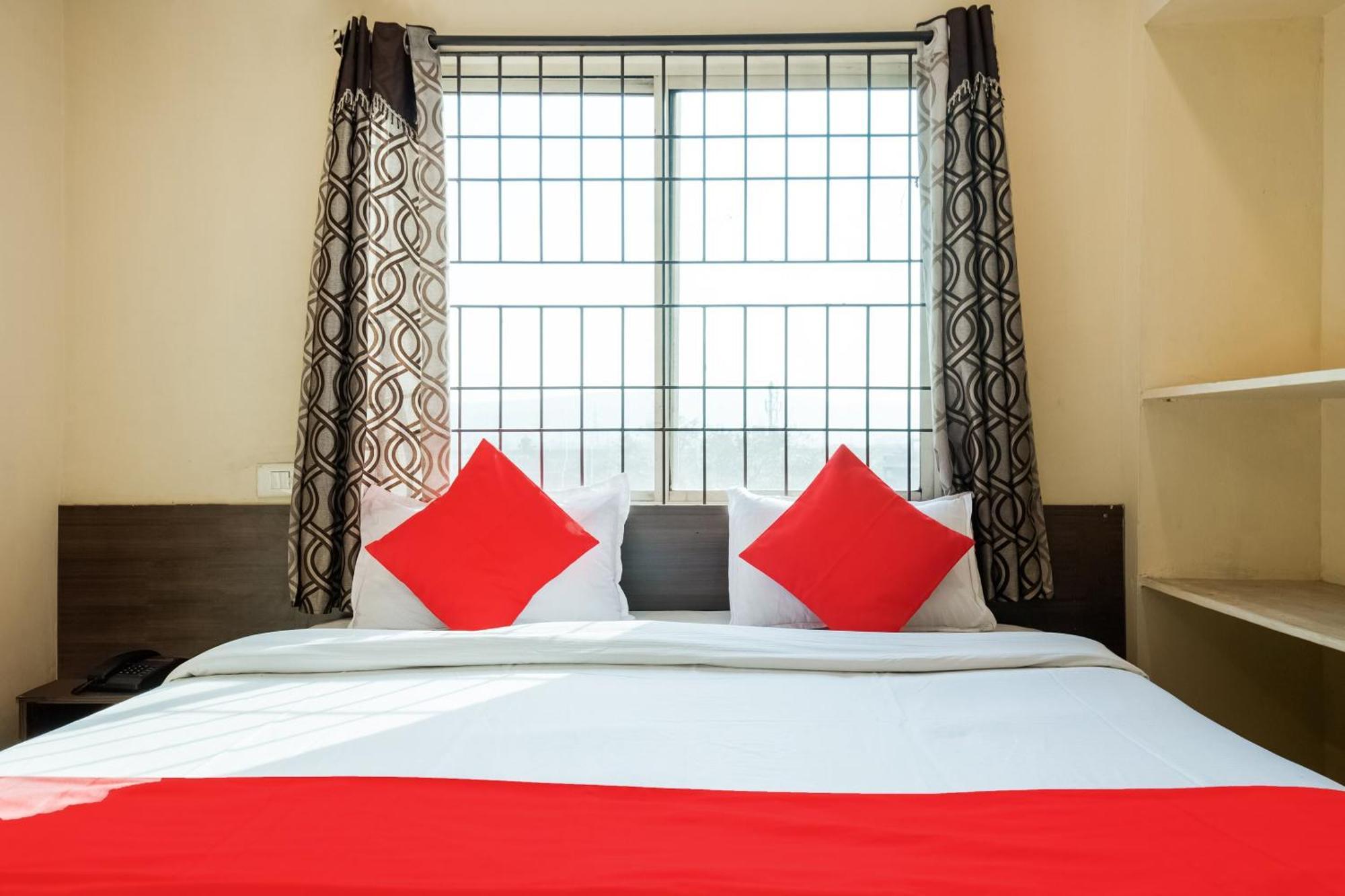 Hotel O Anu Grand فيساخاباتنام المظهر الخارجي الصورة