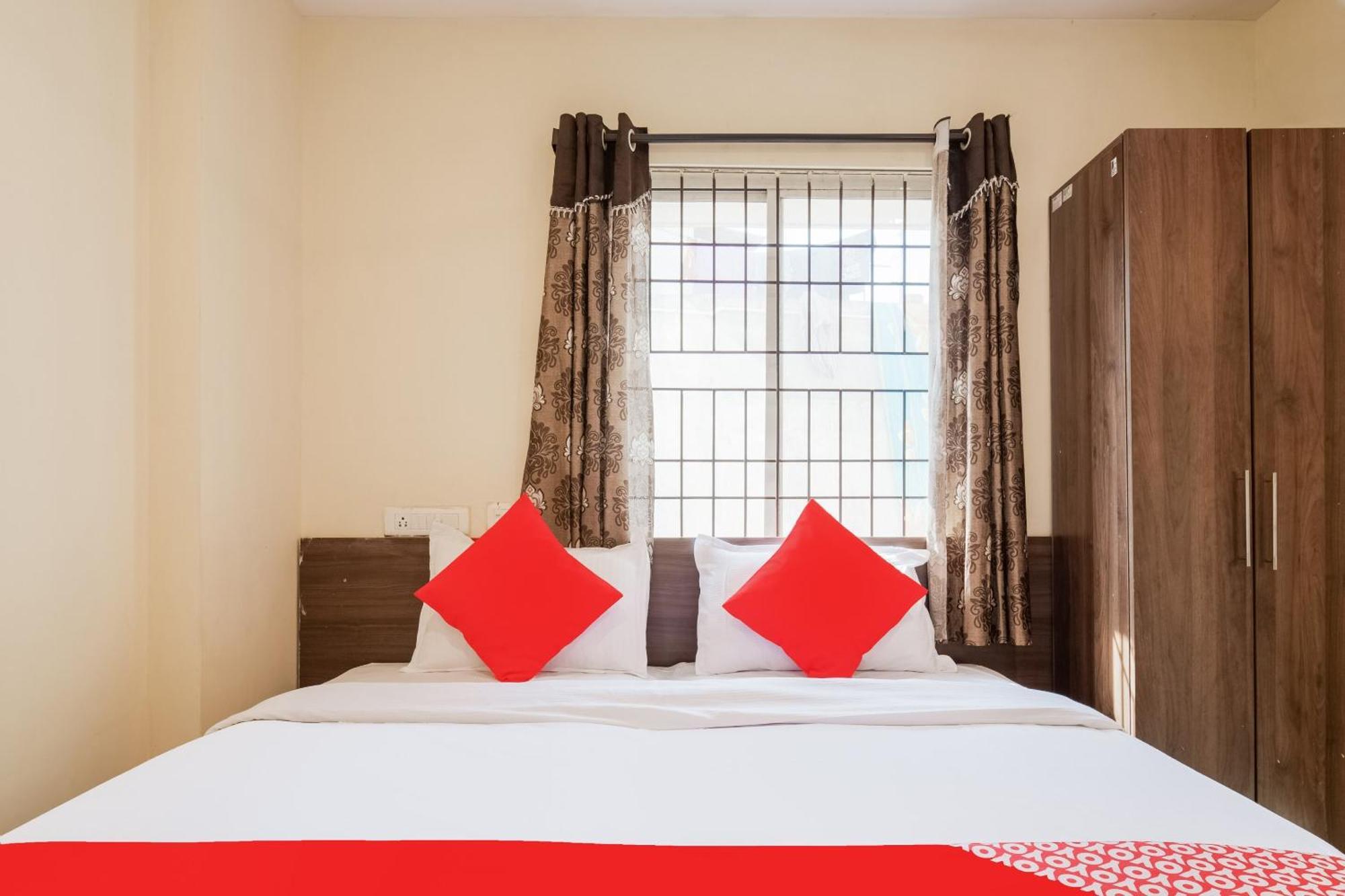 Hotel O Anu Grand فيساخاباتنام المظهر الخارجي الصورة