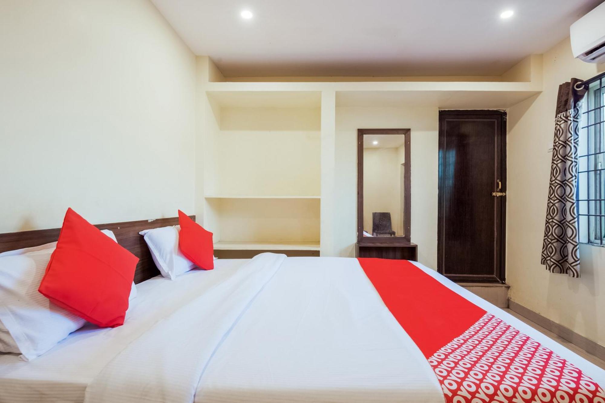 Hotel O Anu Grand فيساخاباتنام المظهر الخارجي الصورة
