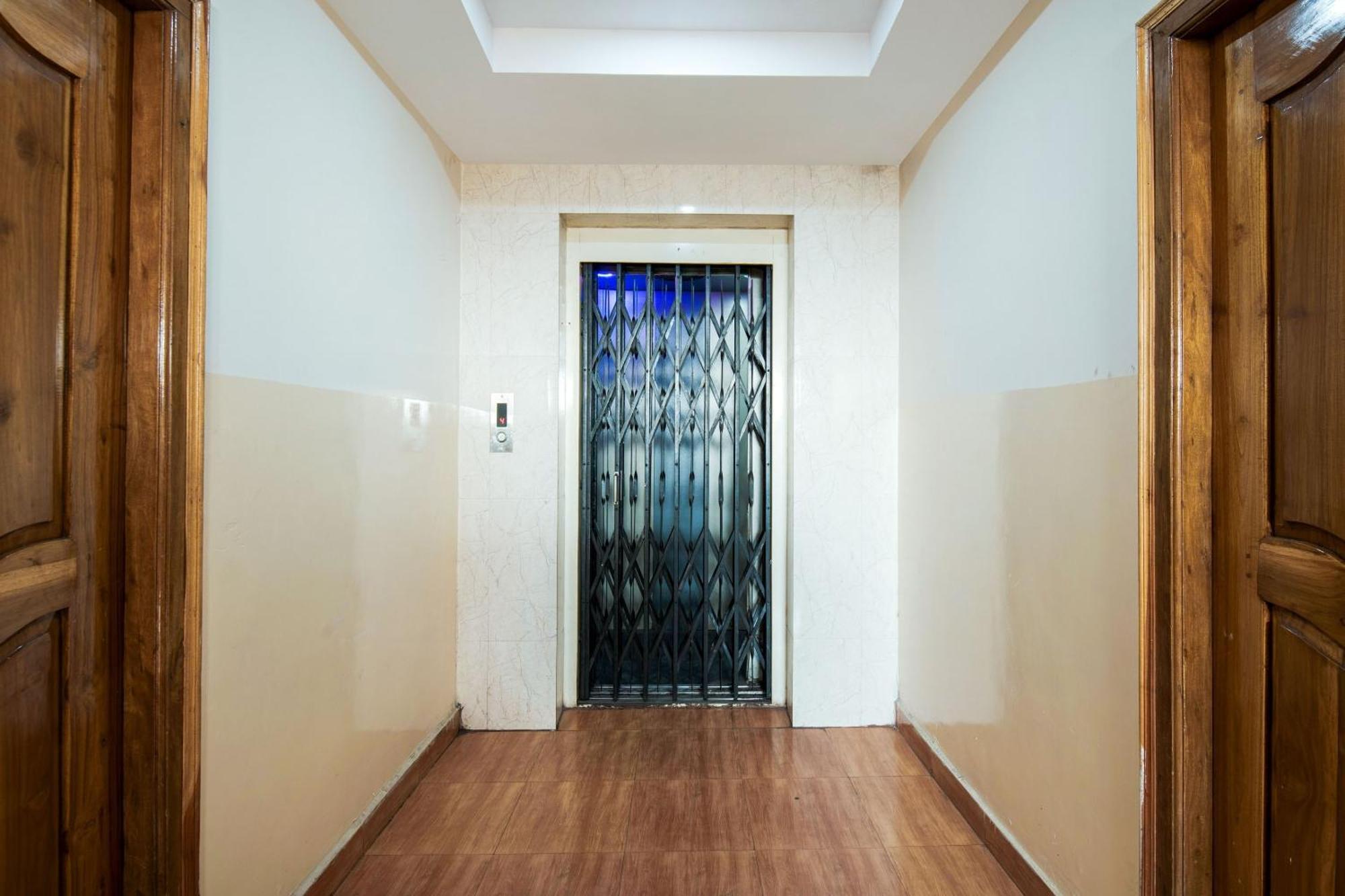 Hotel O Anu Grand فيساخاباتنام المظهر الخارجي الصورة
