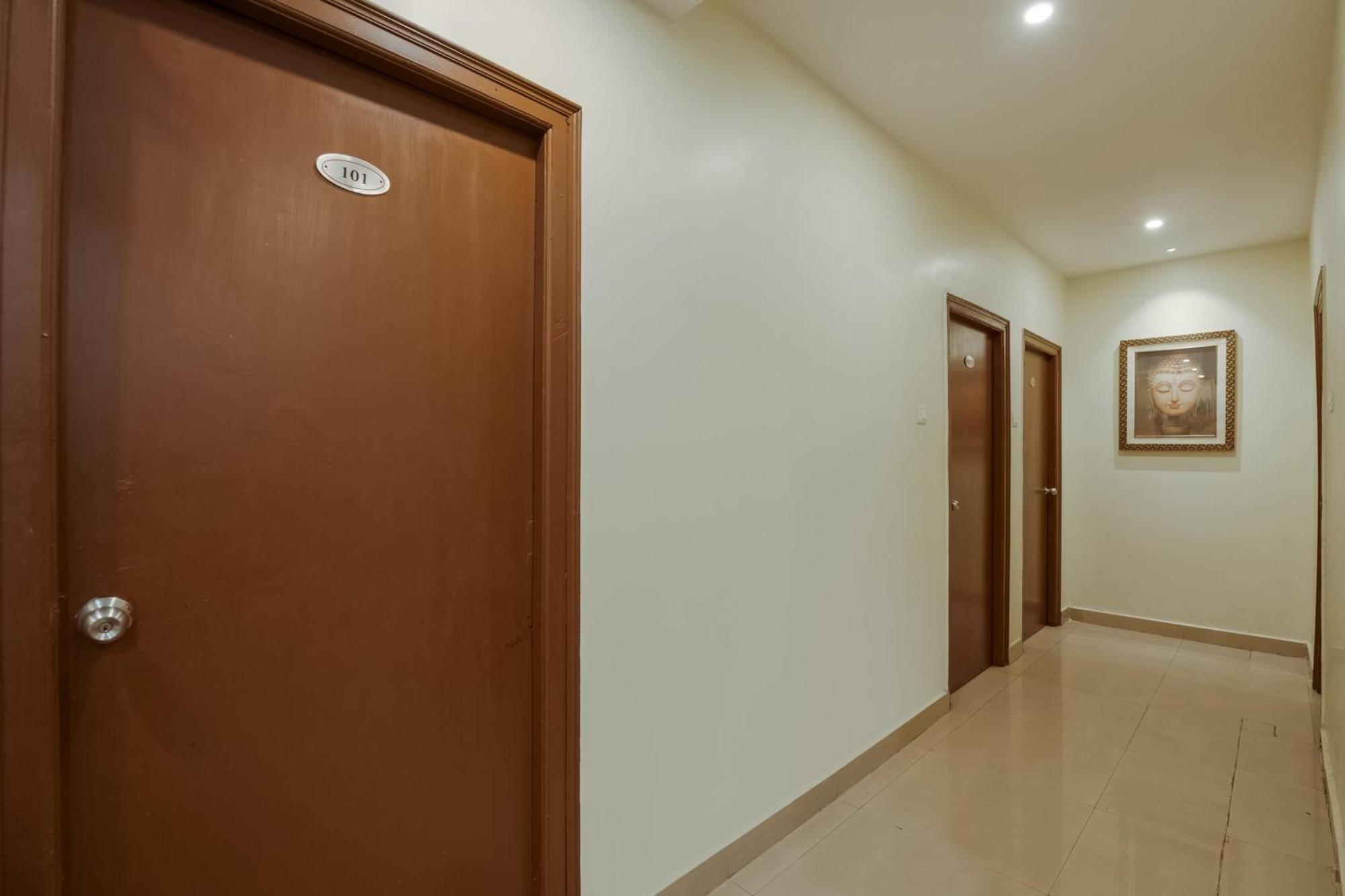 Hotel O Anu Grand فيساخاباتنام المظهر الخارجي الصورة